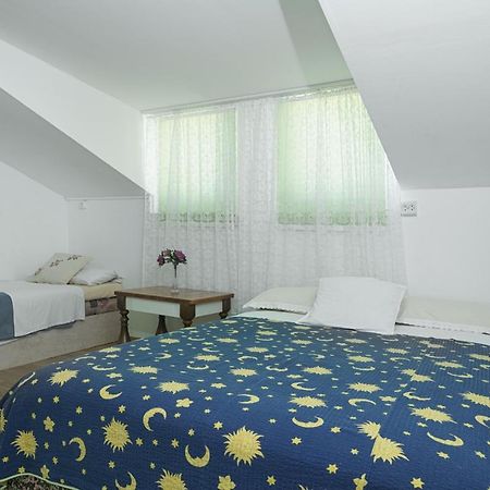 Apartmani Krizanovic Vodice Exterior foto