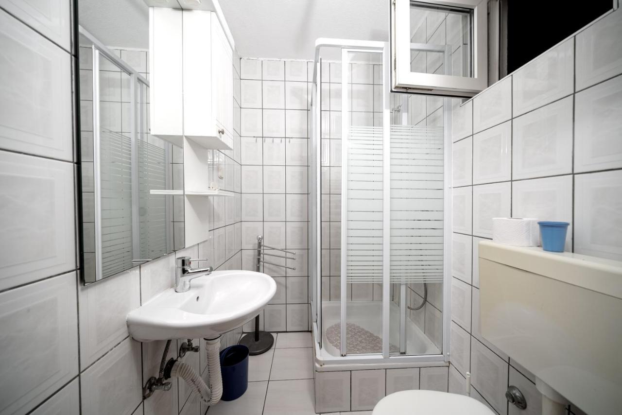 Apartmani Krizanovic Vodice Exterior foto