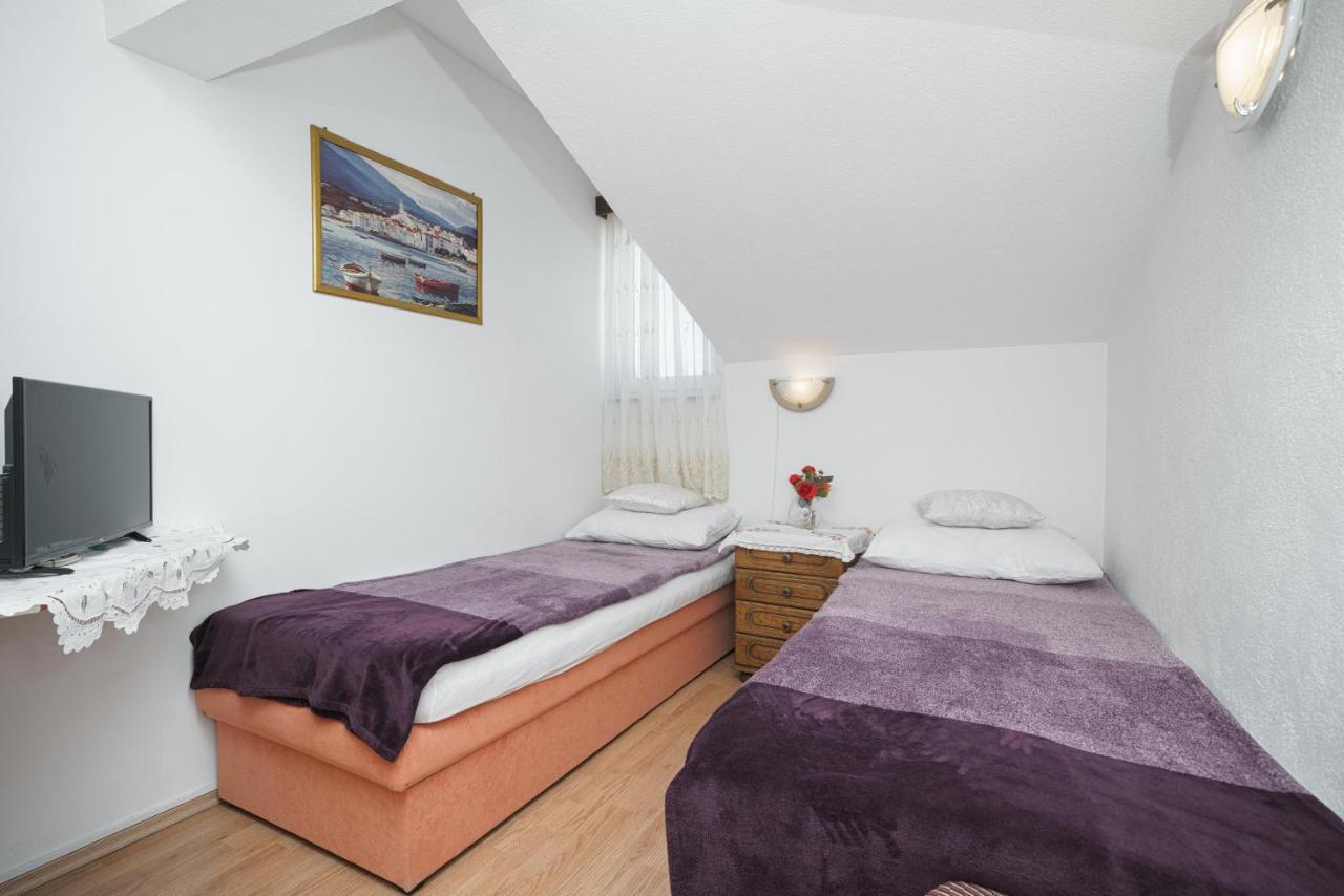 Apartmani Krizanovic Vodice Exterior foto
